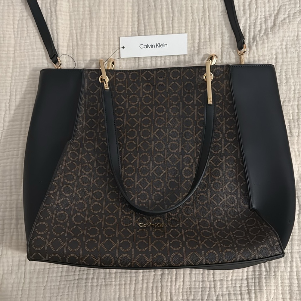 NWT Calvin Klein bag